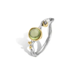 By Birdie – Grace Singel ring i polert sølv med grønn peridot