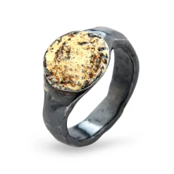 BY BIRDIE Sølv-sort rhodinert ring – Mani Coin