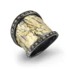 BY BIRDIE-sølv-sort rhodinert-ring-SoHo Grand med rose cut diamanter og dekor i gull