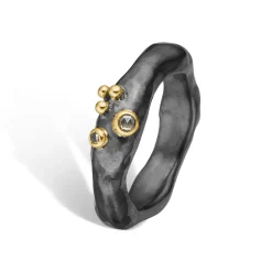 ByBirdie – Ring Sacra Oxy – 14k gult gull og 925 sort rhodinert sølv med diamanter