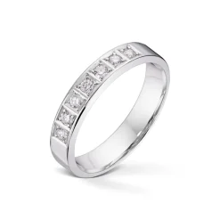 Diamonds by Frisenberg – Alliansering-Hvittgull 7×0,03 ct TW/SI-Kraftig ringskinne-Håndlaget ved eget verksted