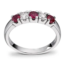 Diamonds by Frisenberg – Alliansering med 2 x 0,10 ct TW/SI og rubin