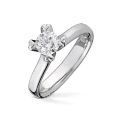 Diamonds by Frisenberg – Enstensring med hjerteklør – 0,70 ct TW/SI