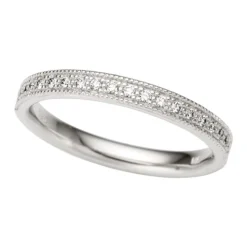 Diamonds by Frisenberg – Ring i gult gull med diamanter NB: vises i hvitt gull