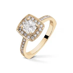 Diamonds by Frisenberg – Ring i gult gull med 0,70 ct TW/VS1 cushion cut diamant – Totalt 0,98 ct