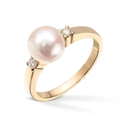 Diamonds by Frisenberg – Ring i gult gull med ferskvannsperle og diamanter