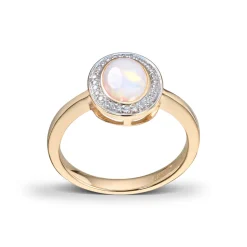 Diamonds by Frisenberg – Ring i gult gull med opal og diamanter