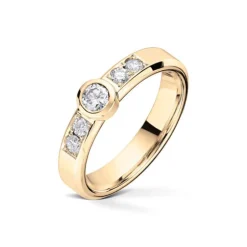 Diamonds by Frisenberg – Ring i gult gull med diamanter – Totalt 0,45 ct