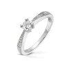 Diamonds by Frisenberg – Ring i hvitt gull med 0,25 ct + 0,1 ct diamanter