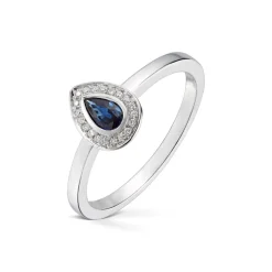 Diamonds by Frisenberg – Ring i hvitt gull med safir og 0,05 ct diamanter