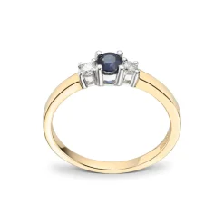 Diamonds by Frisenberg – Ring i gult gull med safir og 0,11 ct diamanter