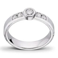 Diamonds by Frisenberg – Ring i hvitt gull med diamanter – Totalt 0,45 ct