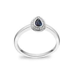 Diamonds by Frisenberg – Ring i hvitt gull med safir og 0,05 ct diamanter