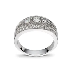 Diamonds by Frisenberg – Ring i hvitt gull med totalt 1,14 ct diamanter
