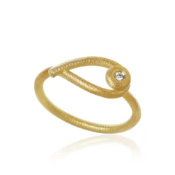 Dulong – Kharisma ring i 18k gult gull med diamant