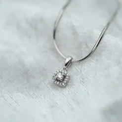 GD Forever – Anheng i hvitt gull med diamanter
