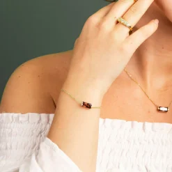 Glow by Gulldia – Kate armbånd i forgyldt sølv med zirkonia, kaffe