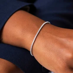 Glow by Gulldia – Lola armbånd i sølv med zirkonia