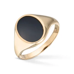 Gold by Frisenberg – Signetring i gult gull med oval sort onyx