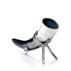 Haugrud – Lite horn i støpt tinnholder 529p