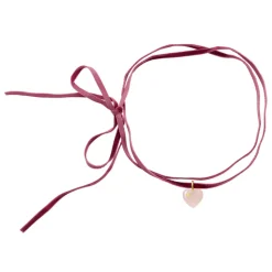 Maanesten – Love Choker med rødt velurbånd og rosa kalsedon