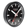 Mondaine Veggklokke med sort ramme og hvite visere – 25 cm