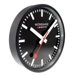 Mondaine Veggklokke med sort ramme og hvite visere – 25 cm
