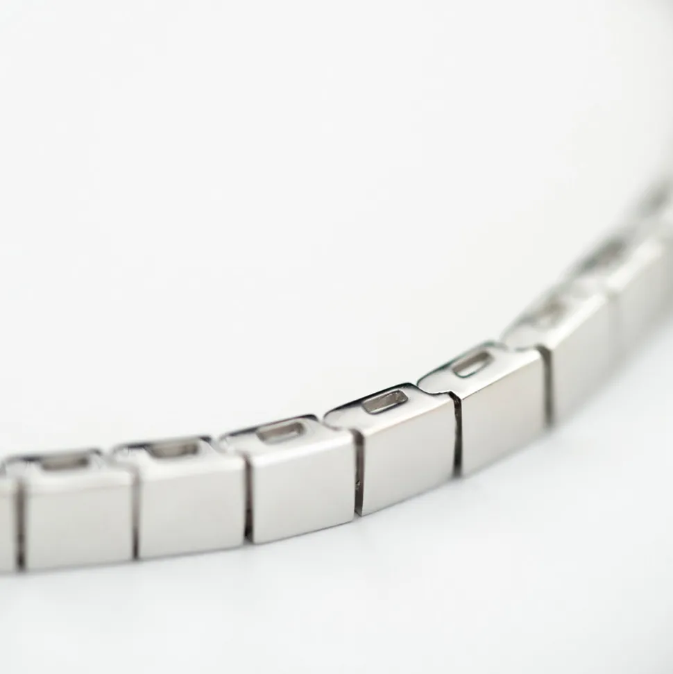 NC Christophersen – Allianse armbånd i hvitt gull – 0,09 ct diamanter