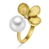 NC Christophersen – Blomst åpen ring i 14k gult gull med diamant og ferskvannsperle