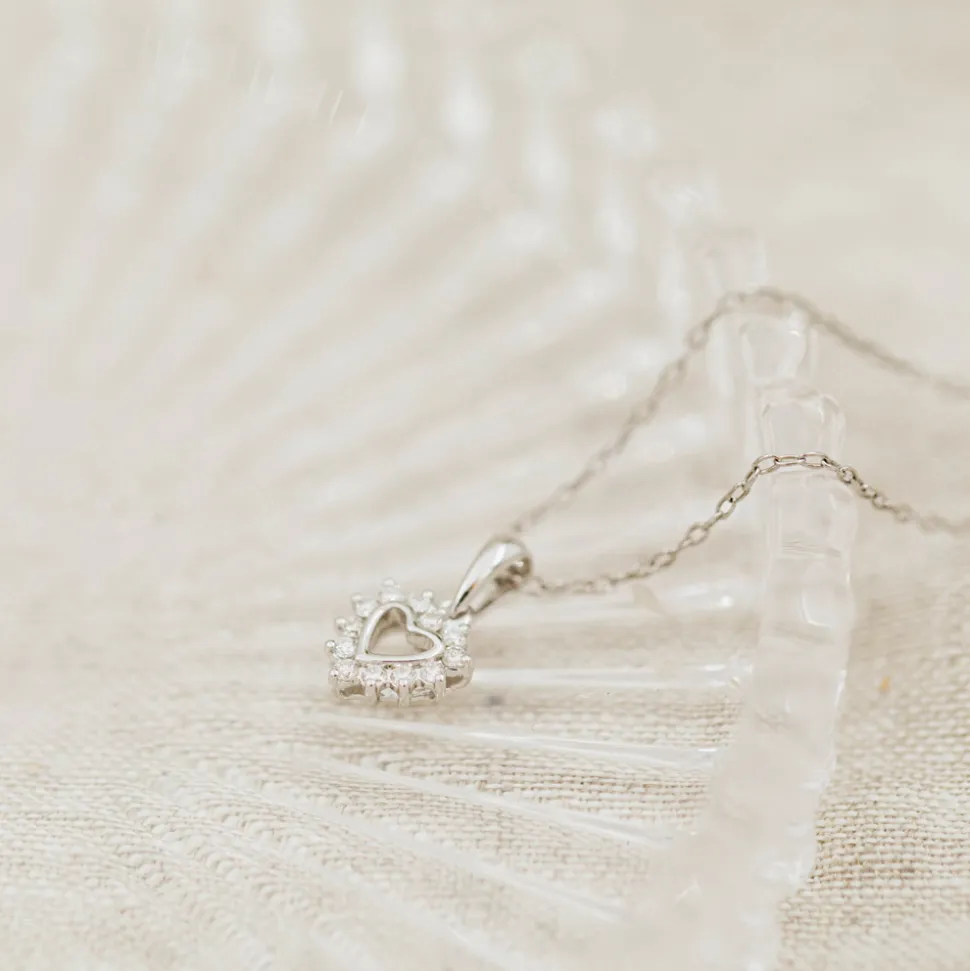 NC Christophersen – Hjerteanheng i hvitt gull med diamanter, 0,12 ct
