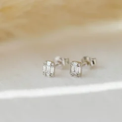 NC Christophersen – Ørepynt i hvitt gull med diamanter