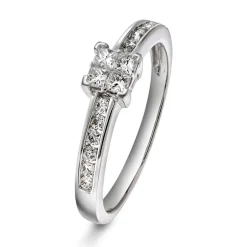 NC Christophersen – Ring i hvitt gull med diamanter