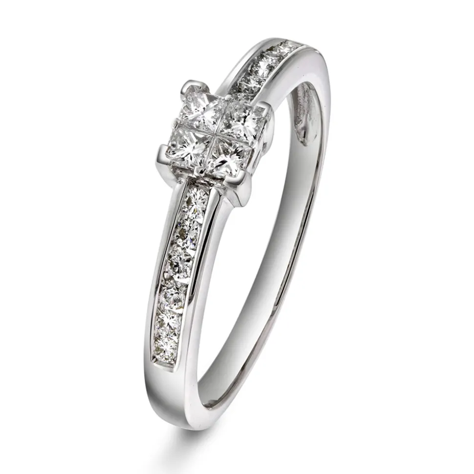 NC Christophersen – Ring i hvitt gull med diamanter