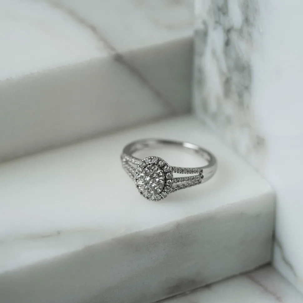 NC Christophersen – Ring i hvitt gull med diamanter – 0,50 ct W/Si
