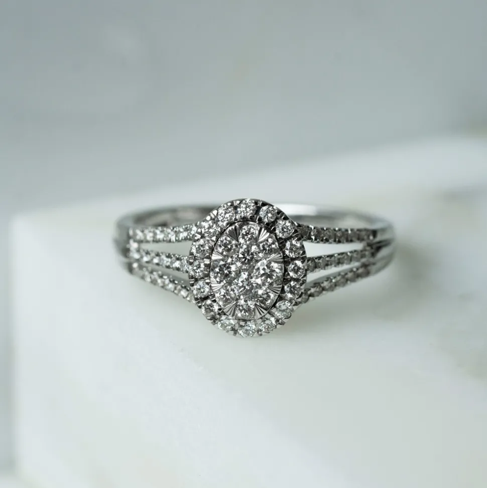 NC Christophersen – Ring i hvitt gull med diamanter – 0,50 ct W/Si