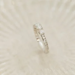 NC Christophersen – Ring i hvitt gull med diamanter