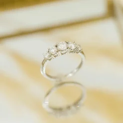 NC Christophersen – Ring i hvitt gull med diamanter