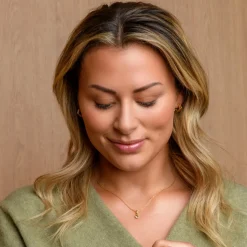 Nora Mørk by Gulldia – Øreringer i forgylt sølv