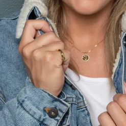 Nora Mørk by Gulldia – Ring i forgylt sølv