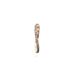 OLE LYNGGAARD COPENHAGEN – Love Band Curved ring i roségull og 0,40 ct brune diamanter