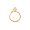 OLE LYNGGAARD COPENHAGEN – Lotus ring nr. 0 i gult gull med blush månestein