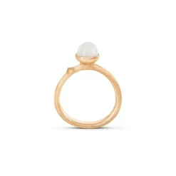 OLE LYNGGAARD COPENHAGEN – Lotus ring nr. 0 i gult gull med hvit månesten
