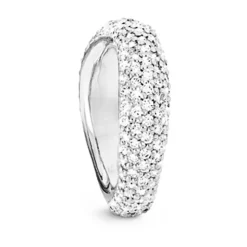 OLE LYNGGAARD COPENHAGEN – Love ring nr. 5 i polert hvitt gull med 1,75 ct diamanter