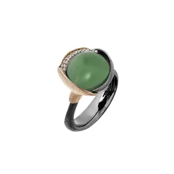 OLE LYNGGAARD COPENHAGEN – Lotus ring nr 3 i oksidert sølv med gull, 13 diamanter og serpentin