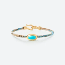 OLE LYNGGAARD COPENHAGEN – Life armbånd med 18k gult gull lås og turkis – Cornflower – 4,5mm