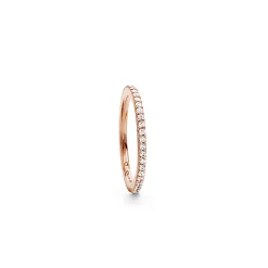 OLE LYNGGAARD COPENHAGEN – Love Band ring i roségull med 0,40 ct diamanter