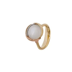 OLE LYNGGAARD COPENHAGEN – Lotus ring nr 3 i gult gull med 13 diamanter og hvit månesten