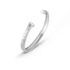 OLE LYNGGAARD COPENHAGEN – Julius herrearmring i matt sølv – 8 mm