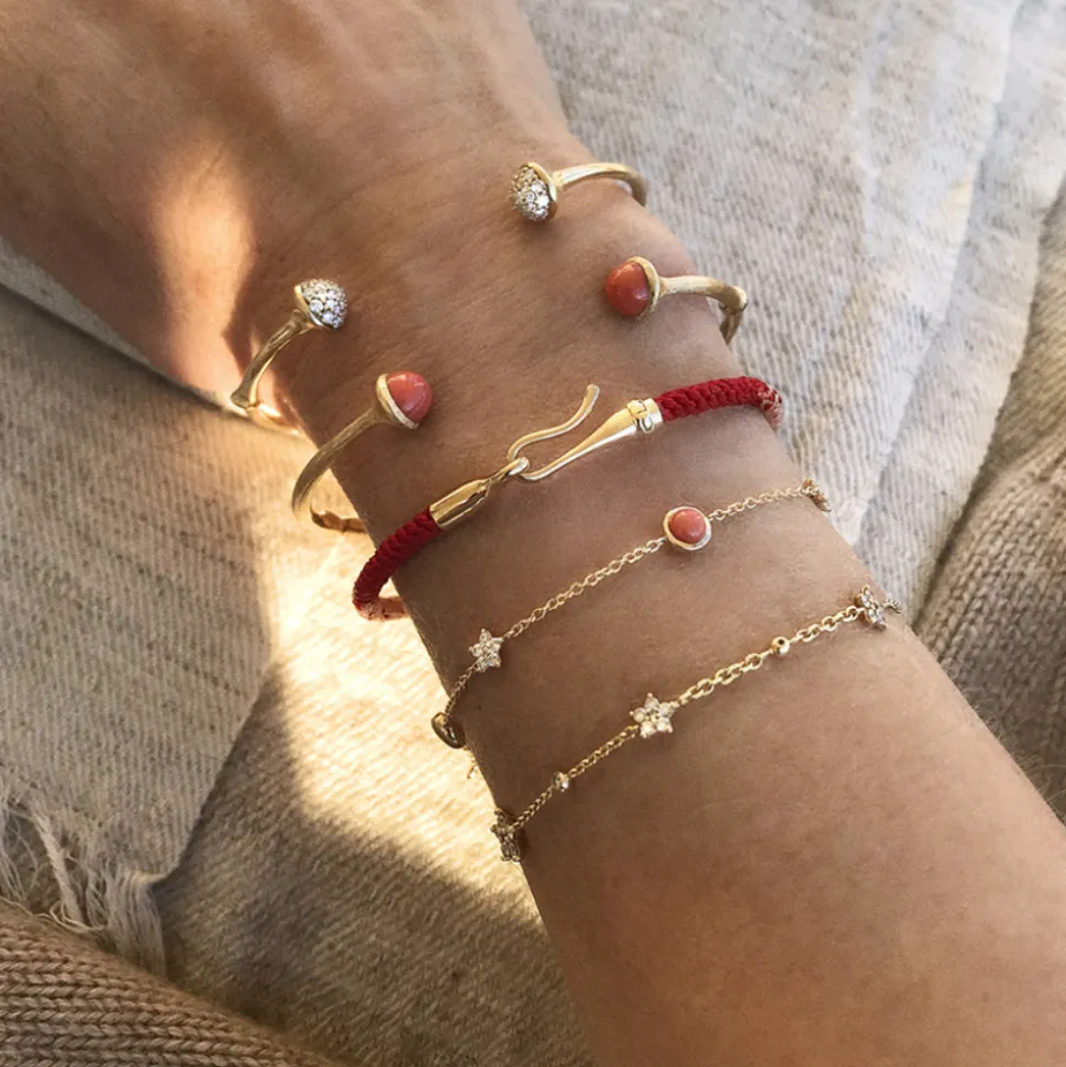 OLE LYNGGAARD COPENHAGEN – Life armbånd med gull lås – Red Emotions