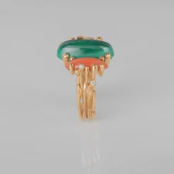OLE LYNGGAARD COPENHAGEN – BoHo – Ring Dobbel – 18k gult gull med malakitt, korall og 0,04 ct diamanter